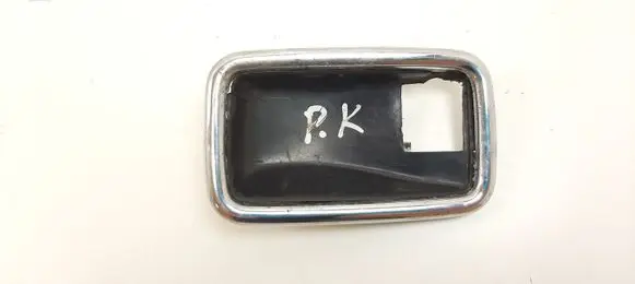 Mercedes-Benz COMPAKT W115 Front door handle cover 1087660511