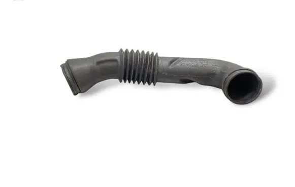 Ford Fiesta Air intake hose/pipe 2S619R504CE