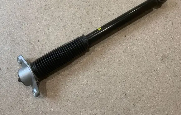 Hyundai Ioniq 5 Rear shock absorber/damper 55300GI250