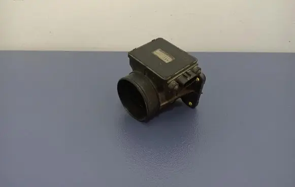 Mitsubishi Carisma Mass air flow meter E5T08271