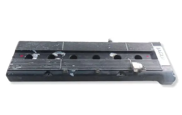 Jaguar XJ X40 Rocker cam cover EAC3983PA