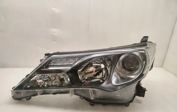 Toyota RAV 4 (XA40) Headlight/headlamp