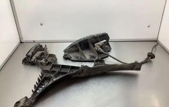 Audi A3 S3 8P Rear bumper mounting bracket 8P3807377B