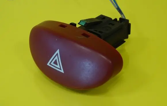 Peugeot 206 Hazard light switch 9643213777