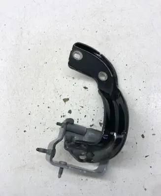 Audi A4 S4 B9 8W Tailgate/trunk/boot hinge 8W9827300