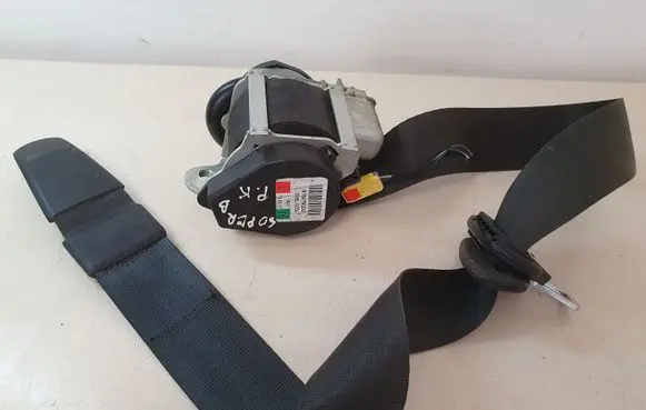 Skoda Superb B6 (3T) Front seatbelt 615479000 3T2857701