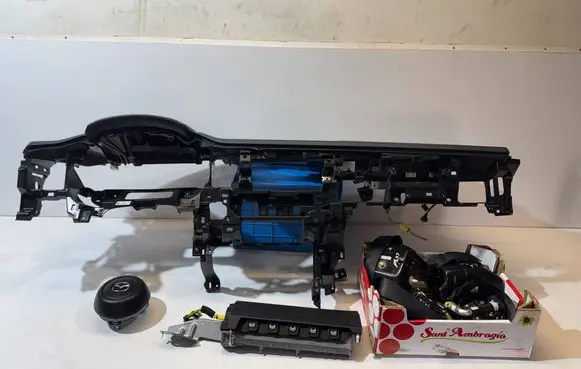 Mazda CX-30 Dashboard DESKA4717