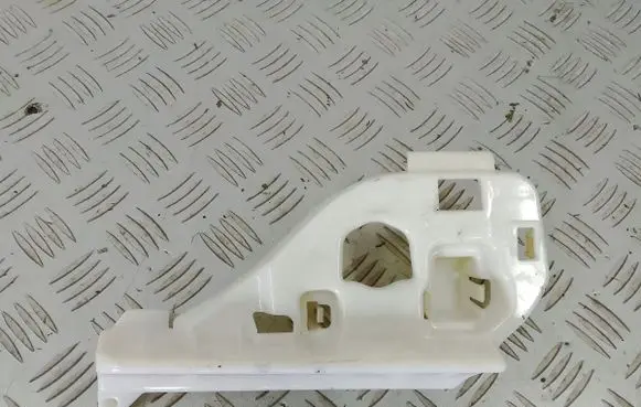 Toyota Proace AdBlue liquid reservoir 