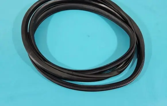 Suzuki SX4 S-Cross Front door rubber seal IMPRK1386983