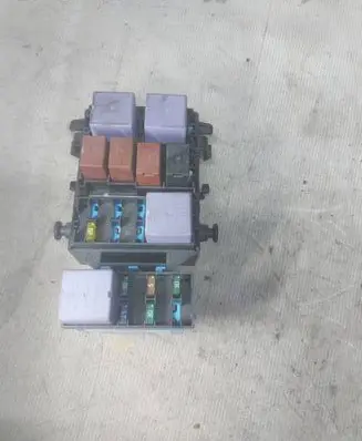 Renault Espace - Grand espace IV Fuse module