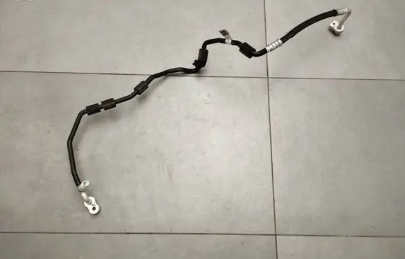 Audi A7 S7 4G Air conditioning (A/C) pipe/hose 4G0260710AJ