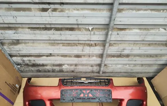Chrysler Neon II Front bumper
