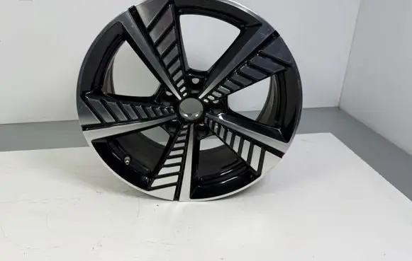 MG ZS R17 forged rim 10483582