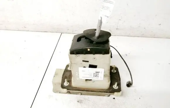 Peugeot 607 Gear shifter/selector