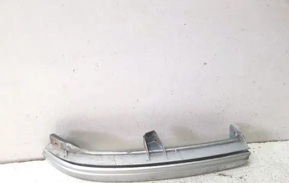 Opel Zafira A Under headlight/headlamp trim 90580651