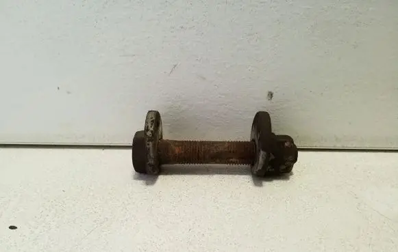 Lexus CT 200H Rear suspension camber bolt 