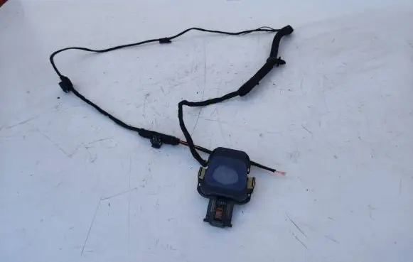 Mercedes-Benz E W213 Rain sensor A2139005511 1014120700
