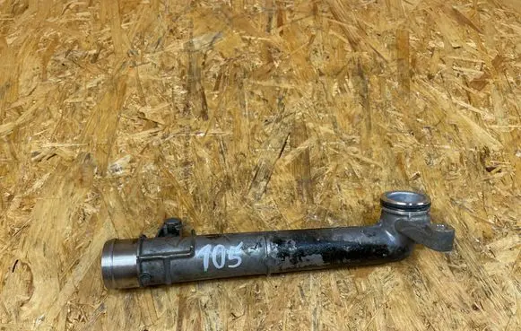 Mercedes-Benz C W205 Engine coolant pipe/hose A2742000153 274932