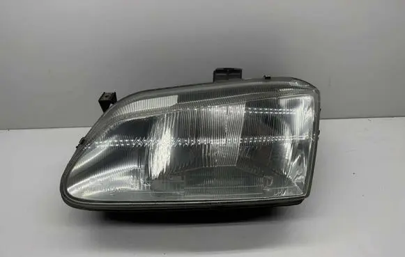 Renault Megane II Headlight/headlamp 260605784R M7700840141