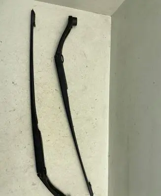 Citroen C5 Front wiper blade arm 9682797980 21327B 9632797780