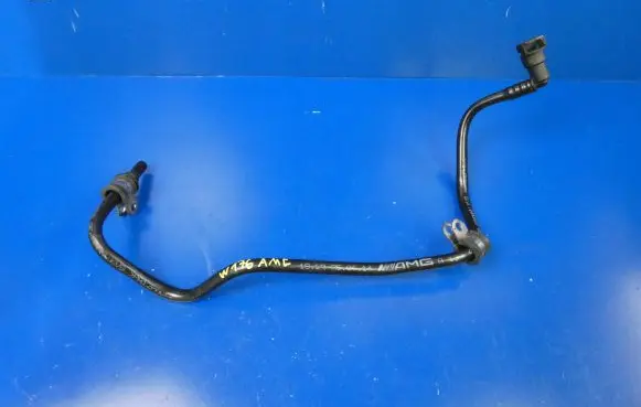 Mercedes-Benz A W176 Engine coolant pipe/hose A1330100058