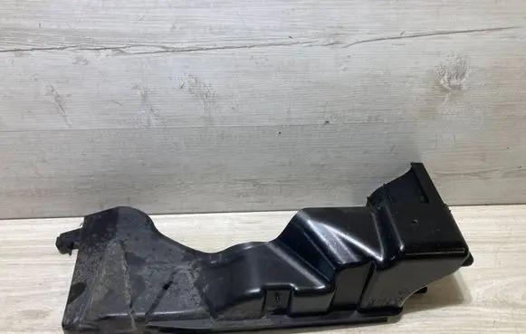 Ford Kuga II Intercooler air guide/duct channel GV4B8310AA