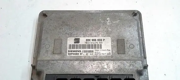 Seat Ibiza III (6L) Engine control unit/module 03E906033P