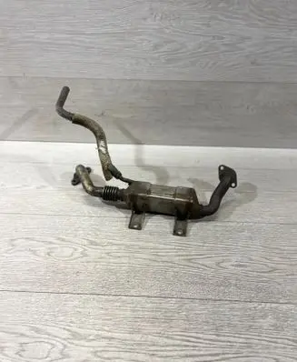 Toyota Avensis T250 EGR valve cooler 256800R01000 13063860001