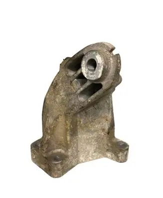 Mercedes-Benz E W212 Engine mounting bracket A6422235404 6422235404 A6422233304
