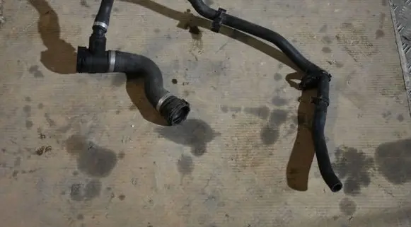 BMW 1 F20 F21 Engine coolant pipe/hose