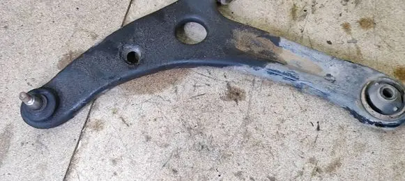 Mitsubishi Colt Front lower control arm/wishbone