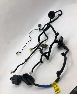 Hyundai Kona II Front door wiring loom 91617be190
