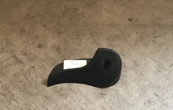 BMW Z4 E89 Engine bonnet (hood) release handle 8223164