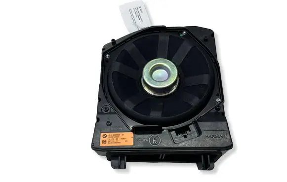 BMW 1 F40 Subwoofer speaker 2622666 65132622666