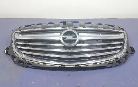 Opel Insignia A Front grill 22895146