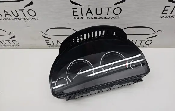 BMW 5 F10 F11 Speedometer (instrument cluster) 9285176 0263694252 1036908460