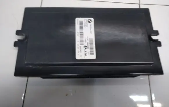 BMW 1 E81 E87 Light module LCM 6135695658601 E9XE8XCANSW