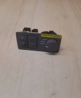 KIA Sorento Cruise control switch 93210 3E010 50612