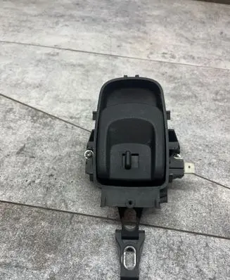 Mercedes-Benz E W211 Tailgate interior release/open handle A2117660091