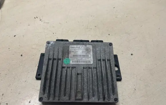Suzuki Liana Engine control unit/module 3392073J00 R0411C028A ZY34027533