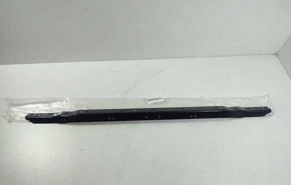 BMW X3 G01 Radiator support slam panel bracket 51647400111 7400111