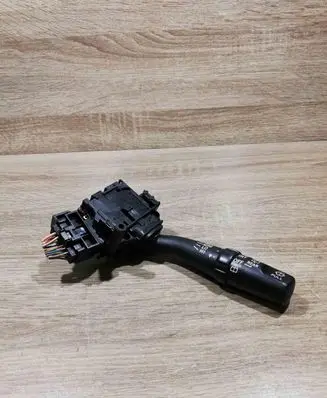 Toyota Corolla Verso AR10 Indicator stalk 8465205170 173821