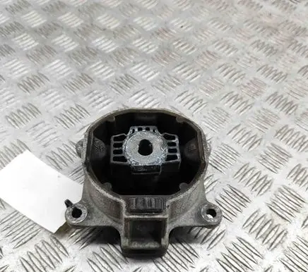 Jaguar I-Pace Engine mount bracket J9D37M121AC