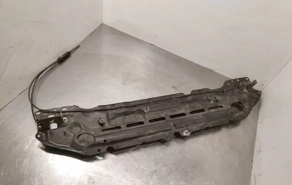 BMW 5 E60 E61 Top upper radiator support slam panel 51647033741