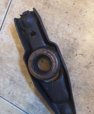Volkswagen PASSAT B3 Clutch release arm fork BRU0403