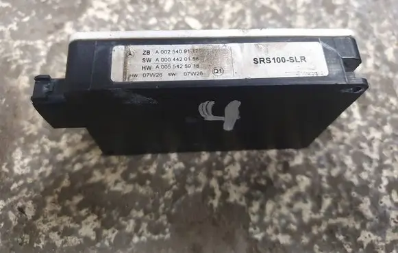 Mercedes-Benz C AMG W204 Distronic sensor radar A0025409117 SRS100SLR A0004420156