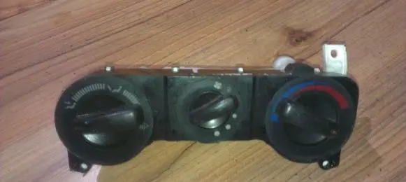 Mitsubishi Galant Climate control unit