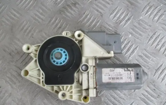 Peugeot 607 Rear door window regulator motor 9659959880