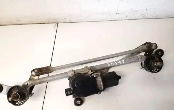 Renault Zoe Front wiper linkage and motor