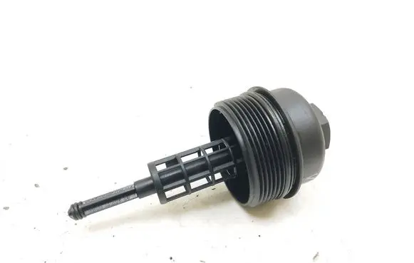 Opel Vectra C Oil filter cover 6740217989